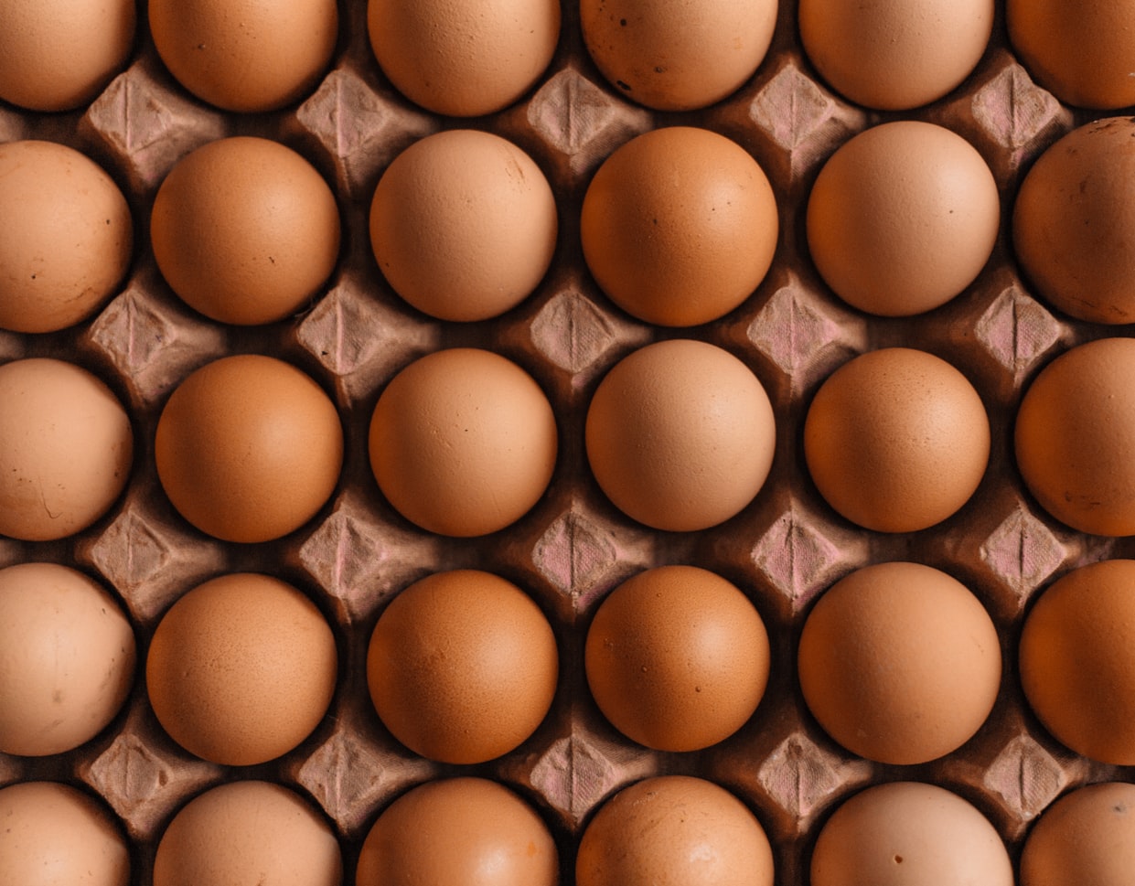 Local Eggs (Large) (12) Brown/White